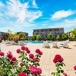 несебър и форт Апартамент