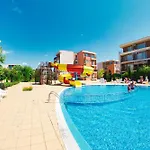 Nessebar And 阳光海滩