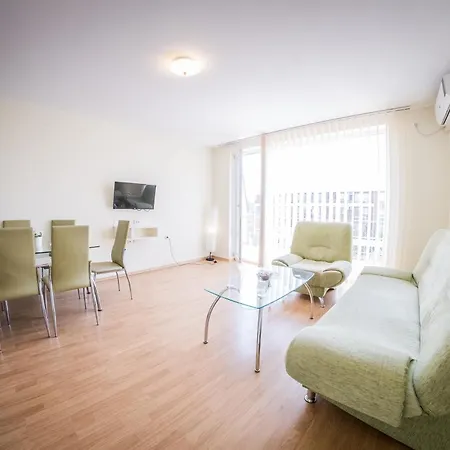 Apartament Nessebar And Sunny Beach