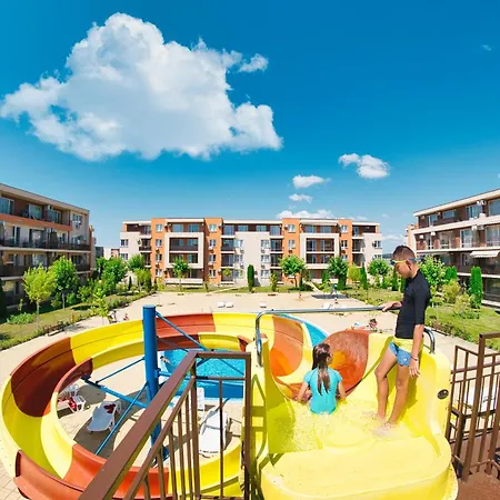 Nessebar And סאני ביץ'